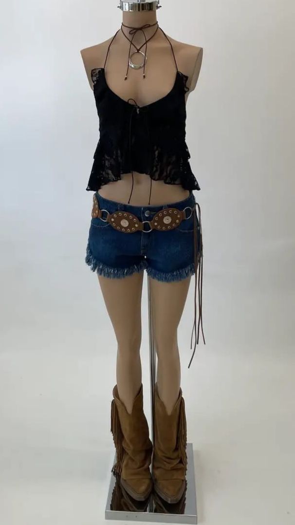 T22 - TOP TIRA DELANTERA DOBLE VOLADO ENCAJE - DALIA