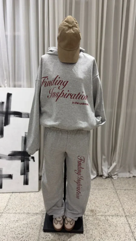 26/B13 - BUZO CAPUCHA "INSPIRATION" - FRIZA