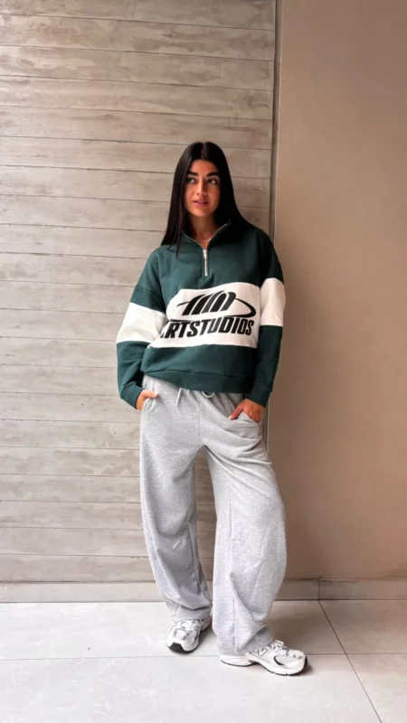 26/B15 - BUZO CIERRE "STUDIOS" - FRIZA