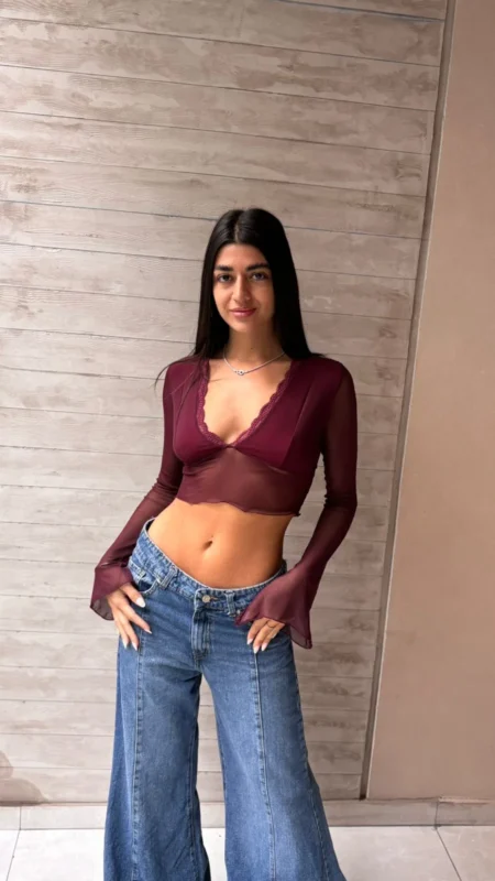 26/T78 – TOP M/L ESCOTE V PUNTILLA MANGA OXFORD – MICROTUL