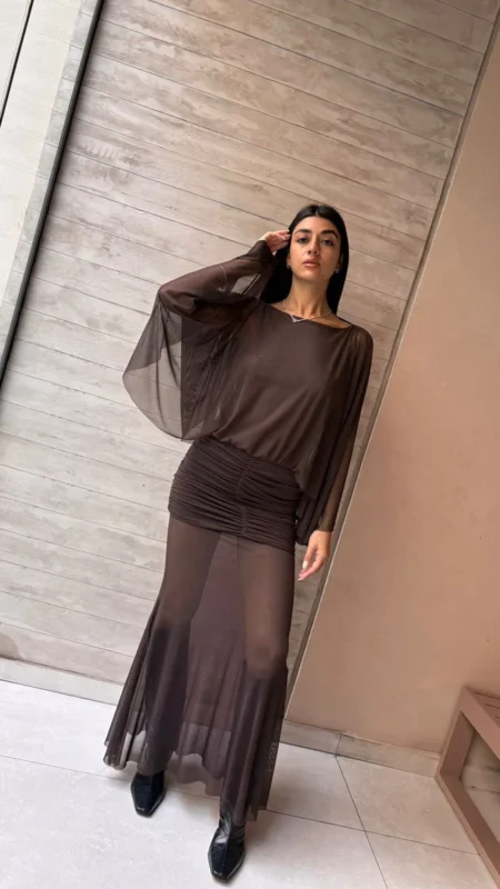 26/V42 - MAXIVESTIDO MANGA MURCIELAGO S/ESPALDA - MICROTUL
