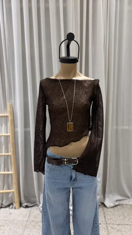 26/T206 – TOP M/L HOMBRO CAIDO – TEJIDO LENTEJUELA