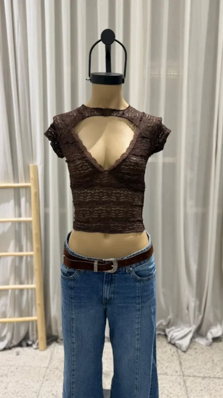 26/T234 - TOP M/C OXFORD CUELLO V C/PUNTILLA - ENCAJE