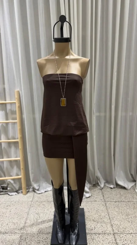 26/V115 – VESTIDO STRAPLESS GLOBO – MICROFIBRA