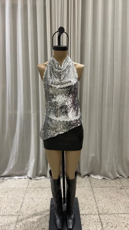 26/T291 – TOP HALTER TIRA SIN ESPALDA CON ACC – LENTEJUELA ARIANE