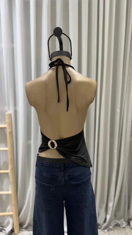 Top halter tira sin espalda con acc - FEI (foto 2)